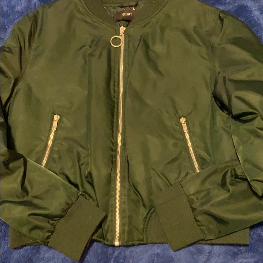 Cropped puff jacket ;)